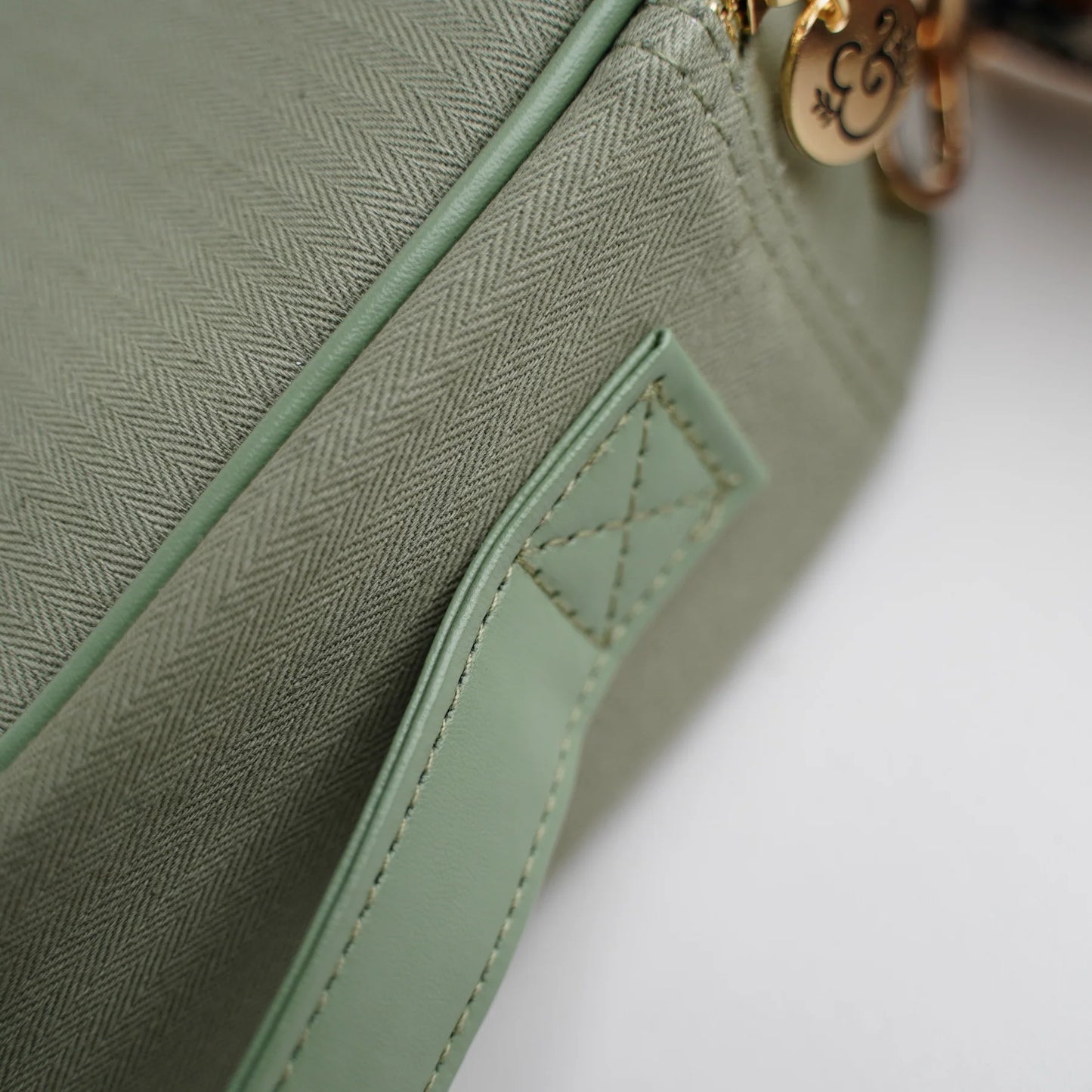 Creativity Case (Olive)