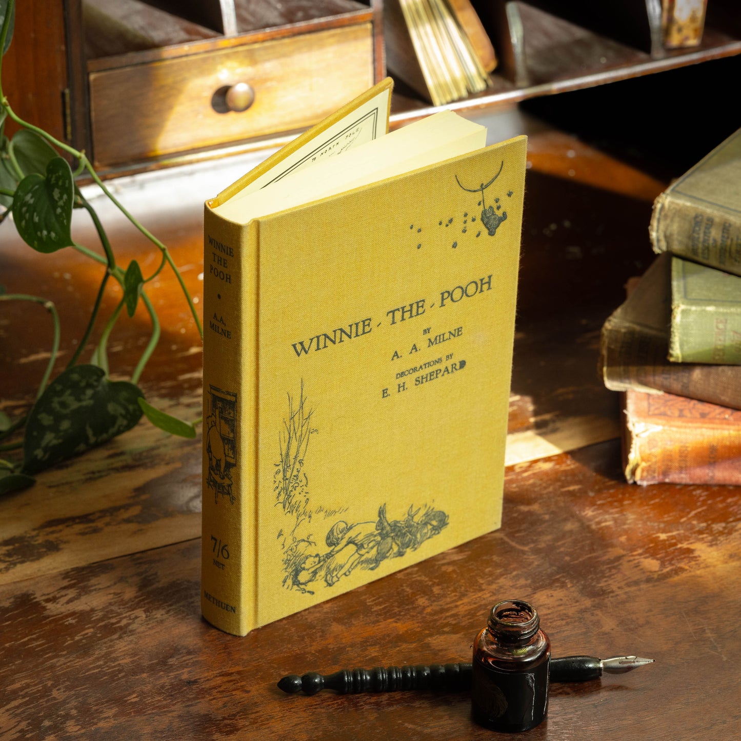 Winnie the Pooh Journal, Vintage Cover, Blank Pages