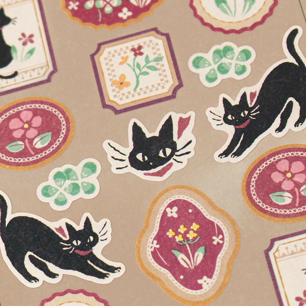 Wanowa Seals - Large Black Cat