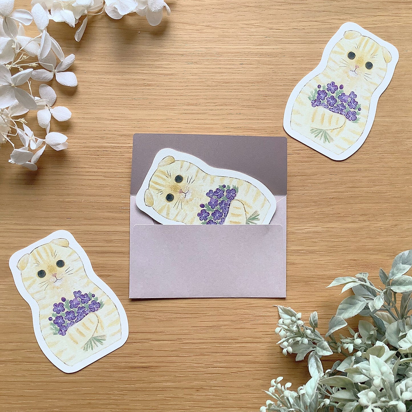 Mini Card - Lavendar Cream Cat