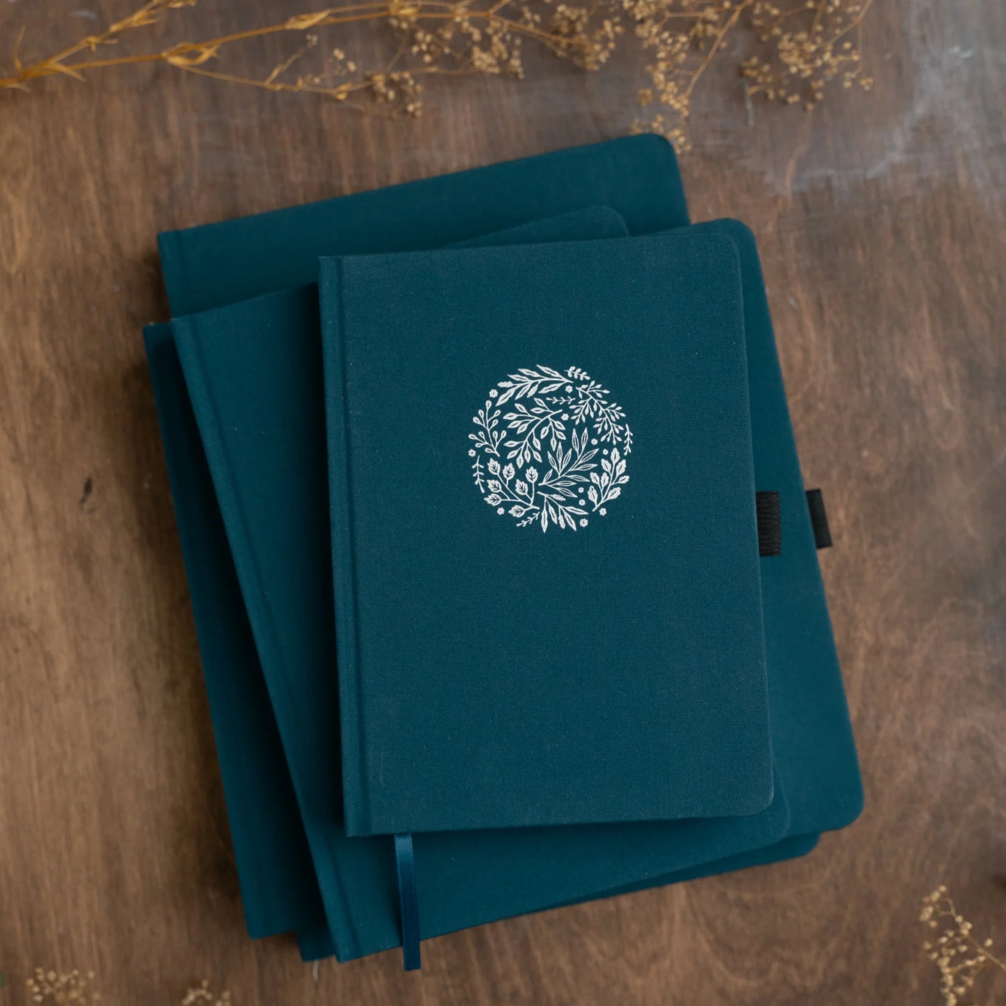 Signature Floral Notebook: Dot Grid A5/B5