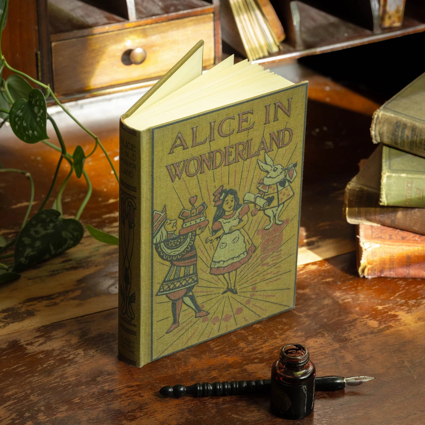 Alice in Wonderland Vintage Cover, Blank Journal