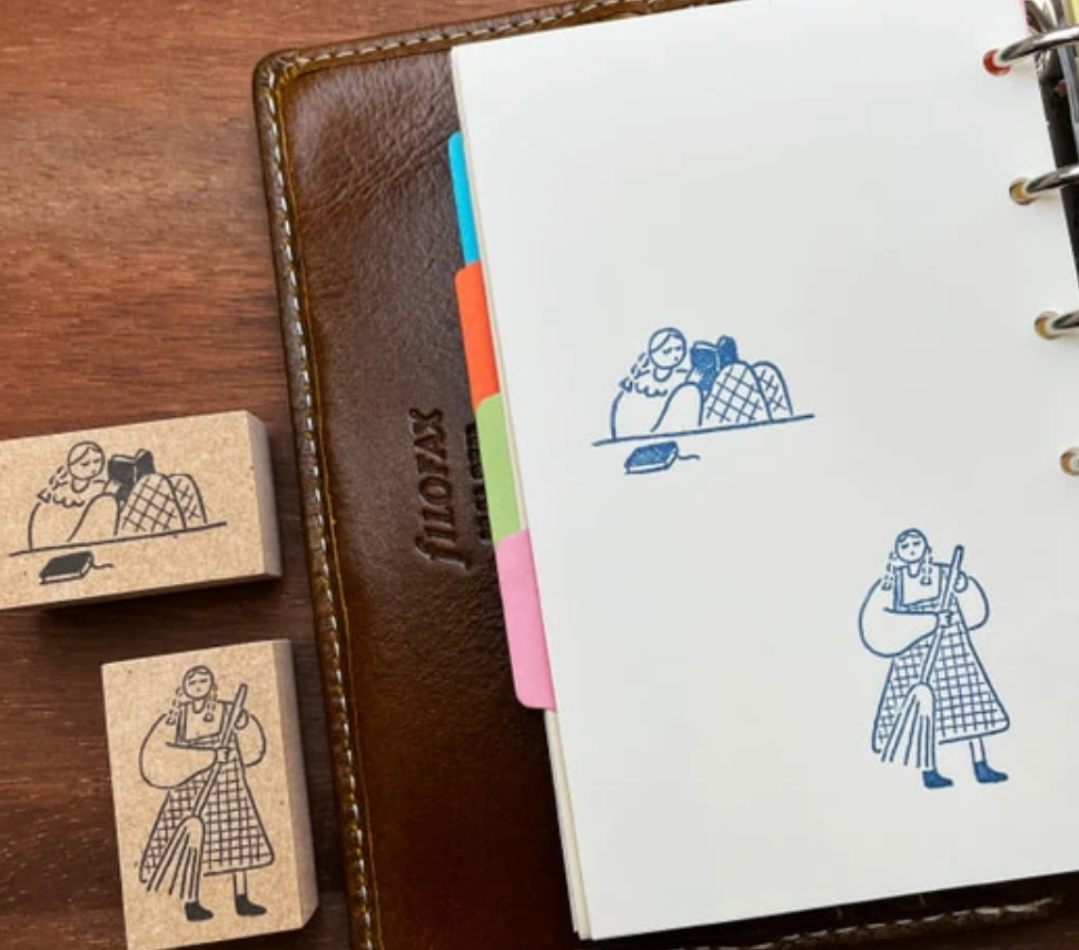 Marl-chan Reading Stamp