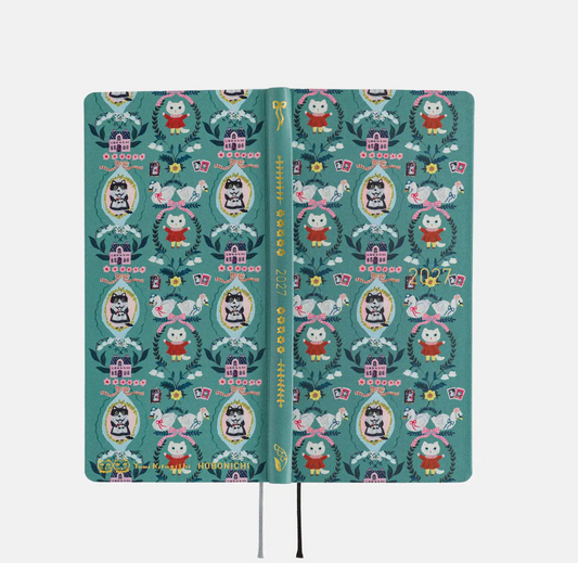 Yumi Kitagishi: White Cat Wallpaper - Hobonichi Techo Weeks