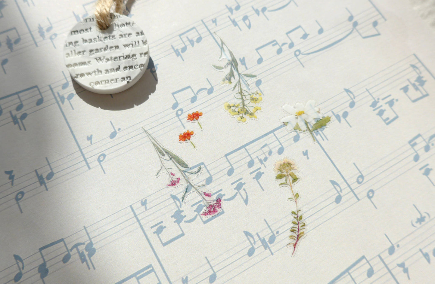Suatelier 1089: flower letter