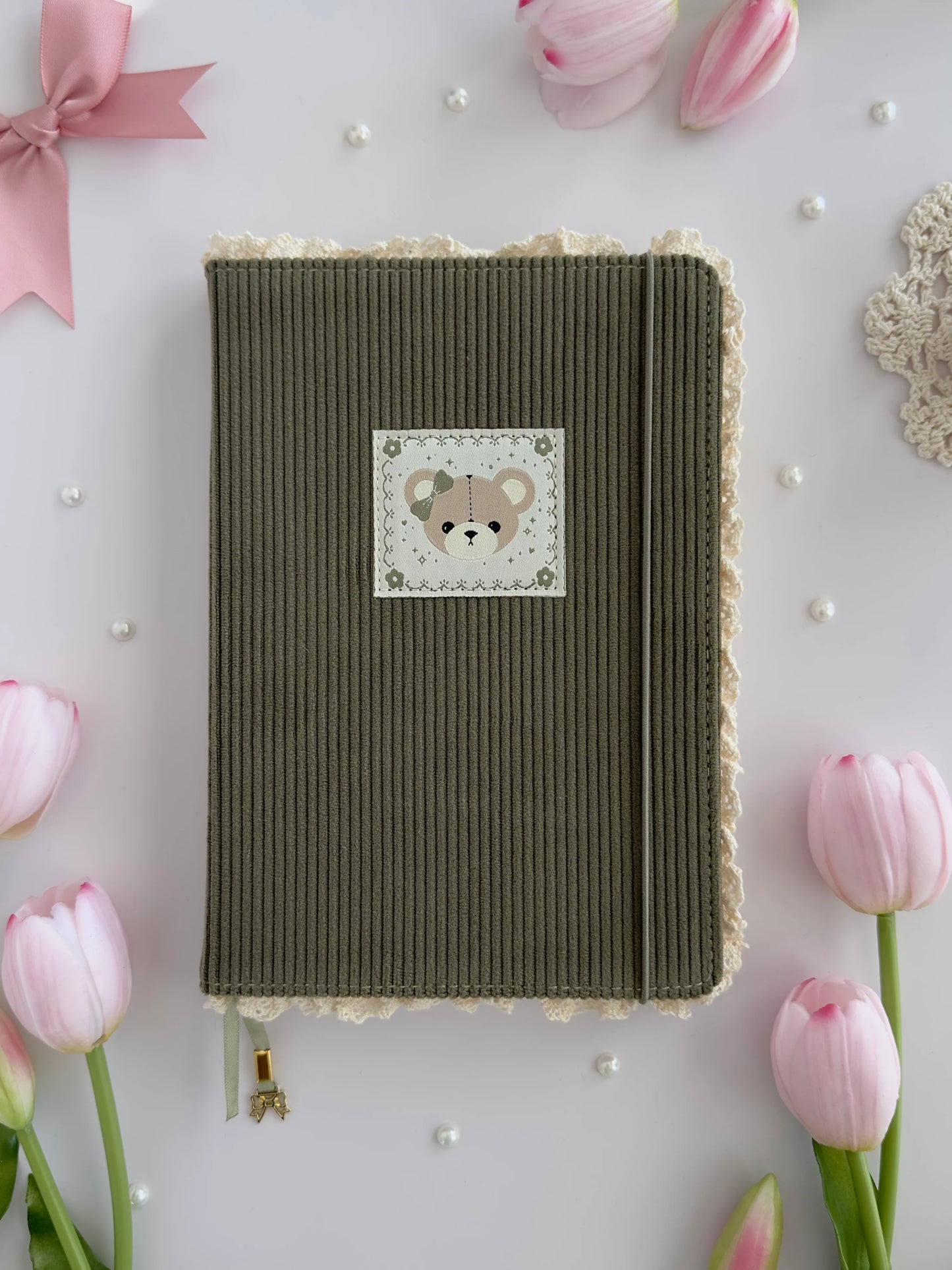 160 gsm | A5 | Bear Notebook (Dotted)