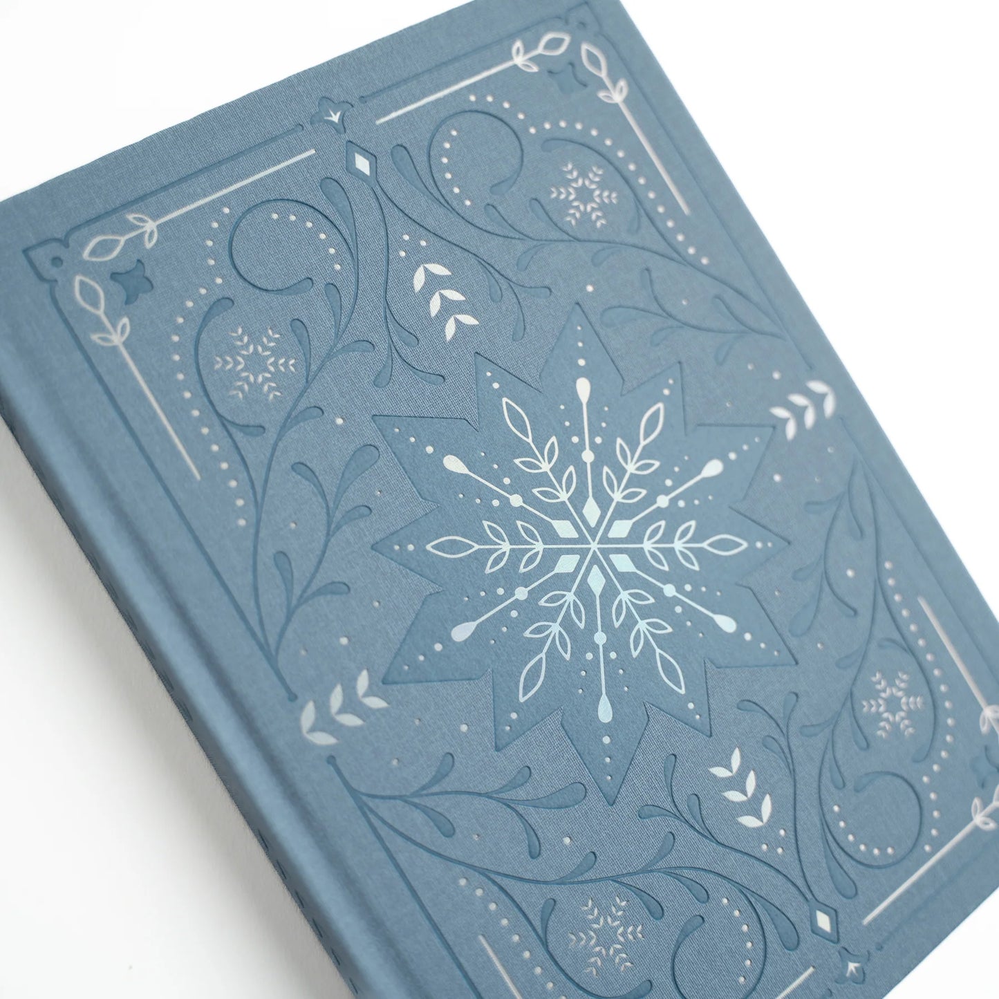 Snowflake Storybook Notebook: A5 Dot Grid